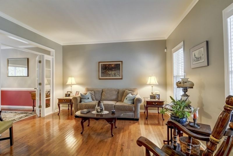 201 Echo Hills Ct, Holly Springs, NC 27540