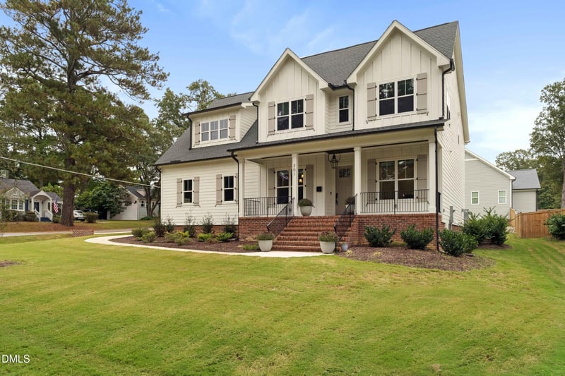 201 Ennis St, Fuquay Varina, NC 27526