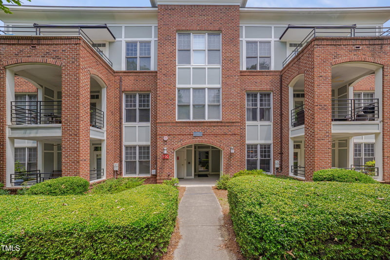 201 Finsbury St #103, Durham, NC 27703
