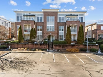 201 Finsbury St #302, Durham, NC 27703