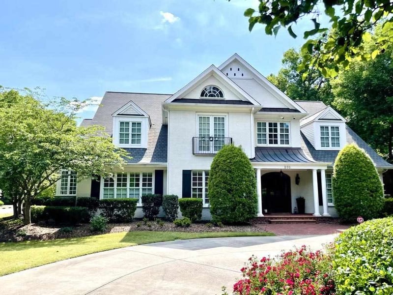 201 Galway Dr, Chapel Hill, NC 27517