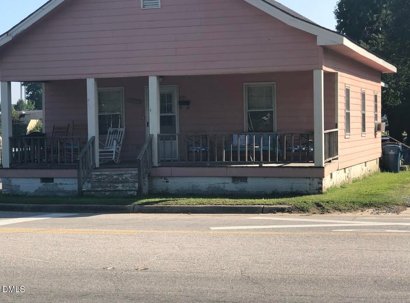 201 Granville St, Dunn, NC 28334