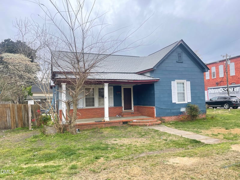 201 H St, Erwin, NC 28339