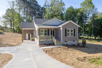 201 Hamer St, Coats, NC 27521