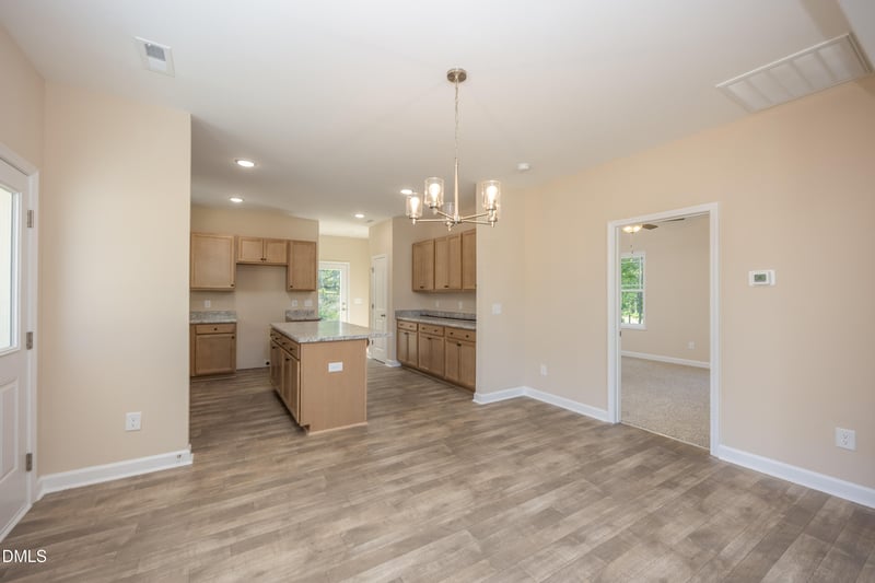 201 Hamer St, Coats, NC 27521