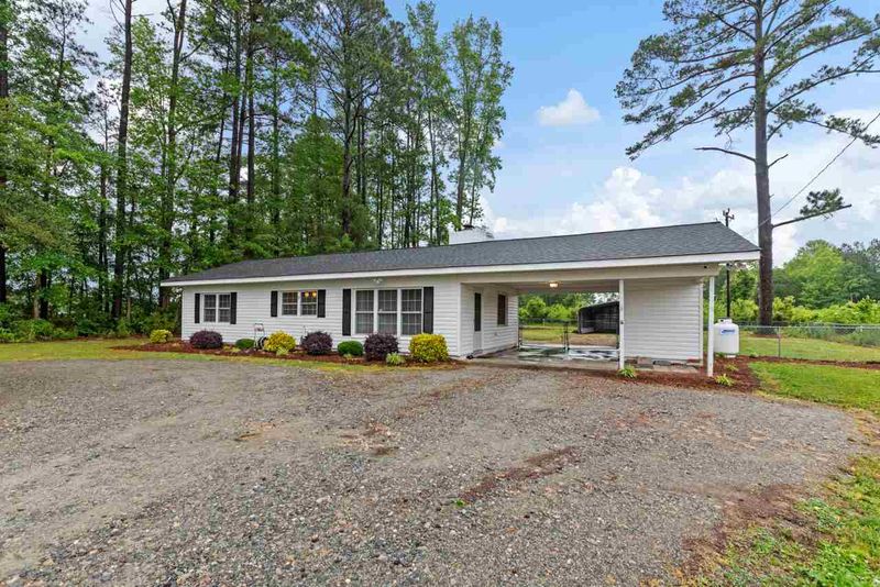 201 Hill Rd, Smithfield, NC 27577