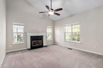 201 Holmby Ct, Holly Springs, NC 27540