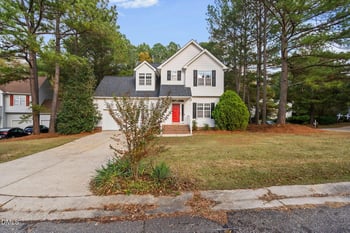 201 Holmby Ct, Holly Springs, NC 27540