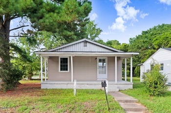 201 Hooks River Rd, Goldsboro, NC 27530