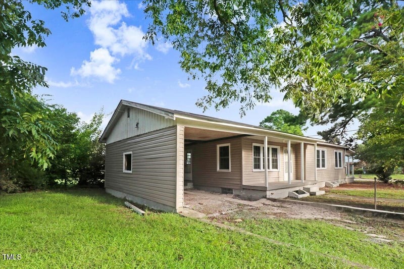 201 Hooks River Rd, Goldsboro, NC 27530