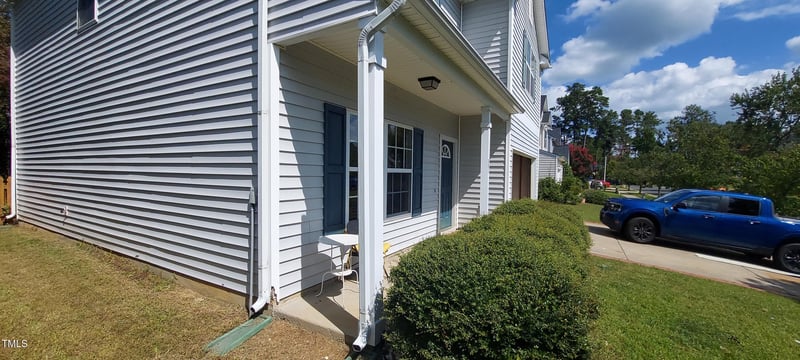 201 Jasper Opint Dr, Holly Springs, NC 27540