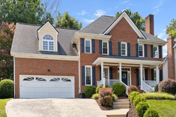 201 Lyncroft Ln, Cary, NC 27519