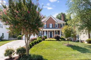201 Lyncroft Ln, Cary, NC 27519