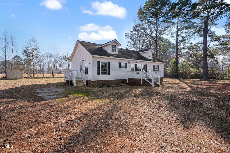 201 Mason Dr, Erwin, NC 28339