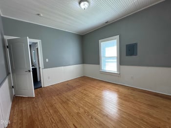 201 N Massey St, Selma, NC 27576