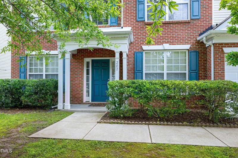 201 Masterwood Way, Morrisville, NC 27560