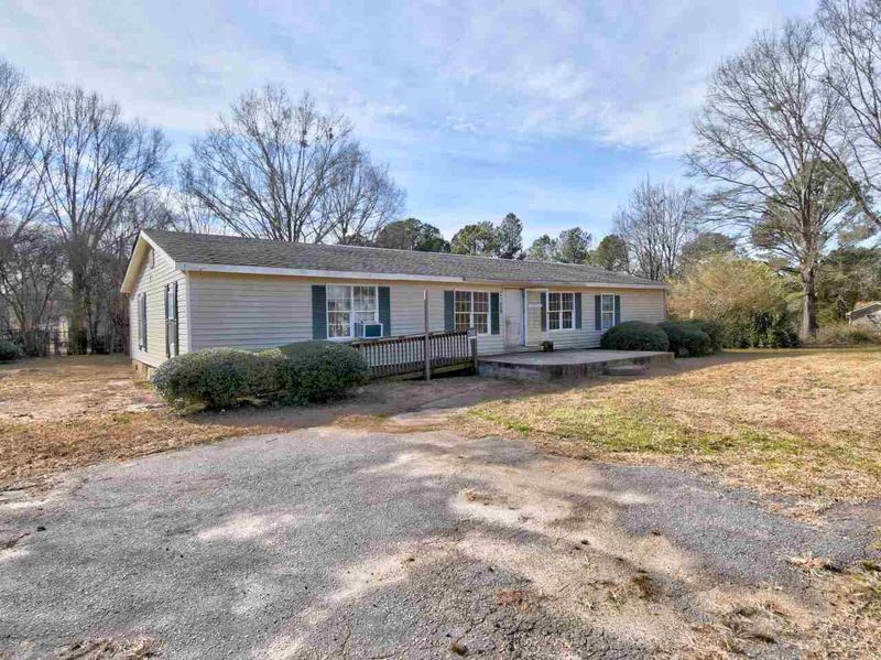 201 Mitchell Ln, Franklinton, NC 27525