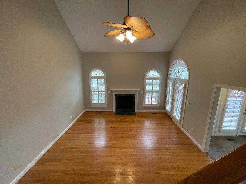 201 Nantucket Dr, Cary, NC 27513