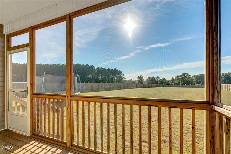 201 Noramac Ct, Selma, NC 27576