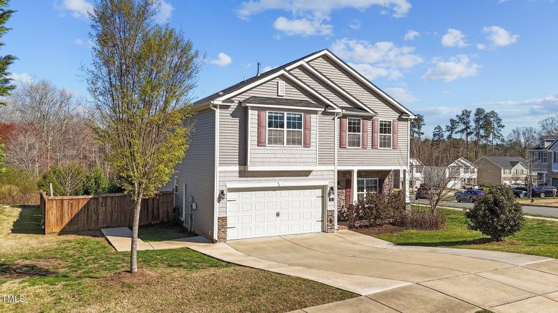 201 Oakton Ridge Pl, Garner, NC 27529