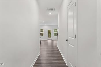 201 Peebles Dr, Smithfield, NC 27577
