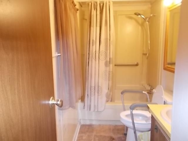 201 Perdues Rd, Louisburg, NC 27549