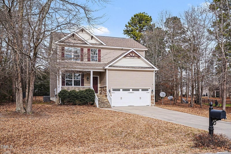 201 Phillips Ridge Ln, Goldsboro, NC 27530