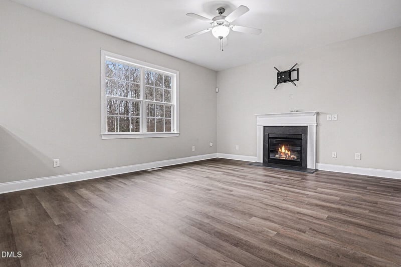 201 Phillips Ridge Ln, Goldsboro, NC 27530