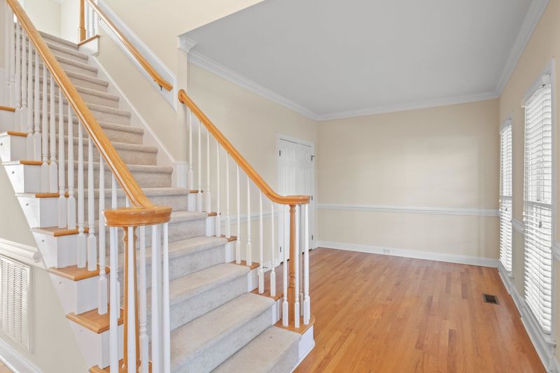 201 Potomac Grove Pl, Cary, NC 27519