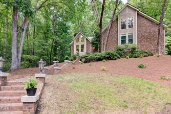 201 Red Bud Ln, Chapel Hill, NC 27514