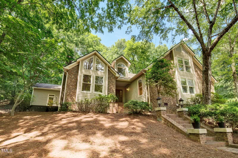 201 Red Bud Ln, Chapel Hill, NC 27514