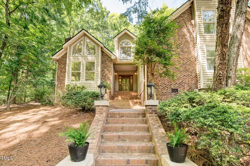 201 Red Bud Ln, Chapel Hill, NC 27514