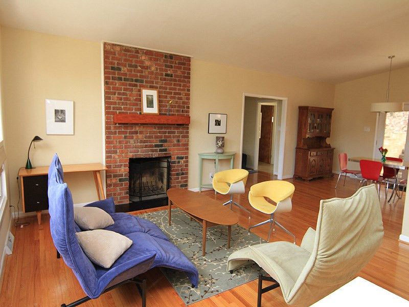 201 Ridgecrest Dr, Chapel Hill, NC 27514