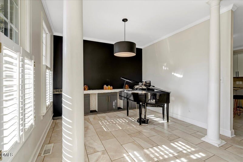 201 Sarazen Dr, Clayton, NC 27527