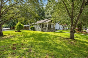 201 Sedberry St, Fayetteville, NC 28305