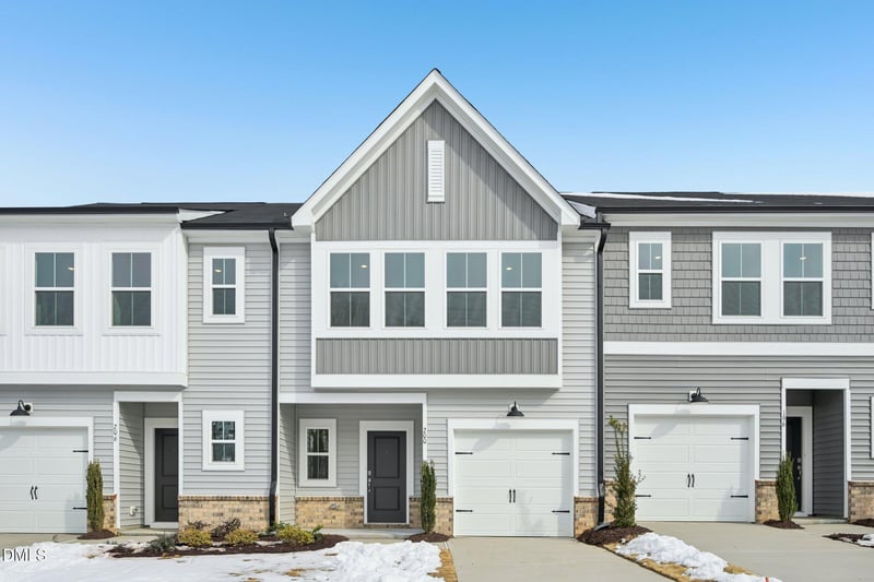201 Stonemill Trl, Clayton, NC 27520