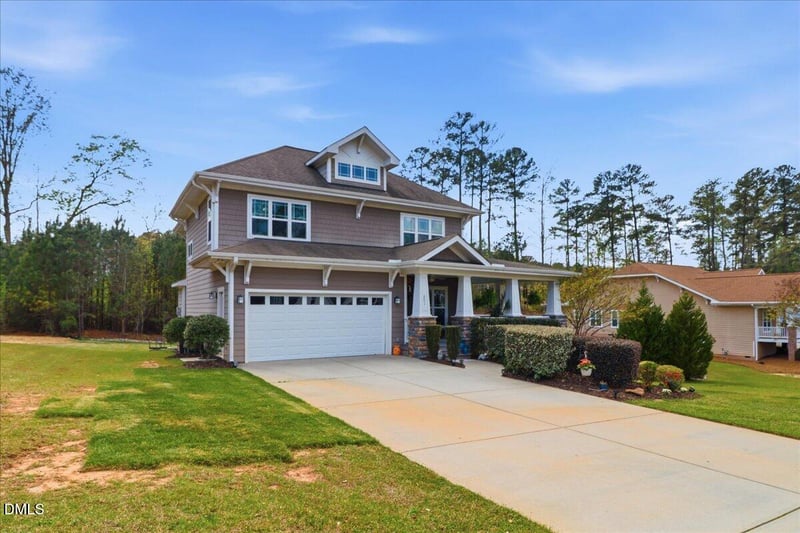 201 Streamside Dr, Sanford, NC 27330