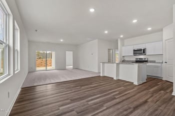 201 Swift Park Dr, Zebulon, NC 27597