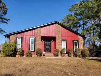 201 Tiverton St, Fayetteville, NC 28314