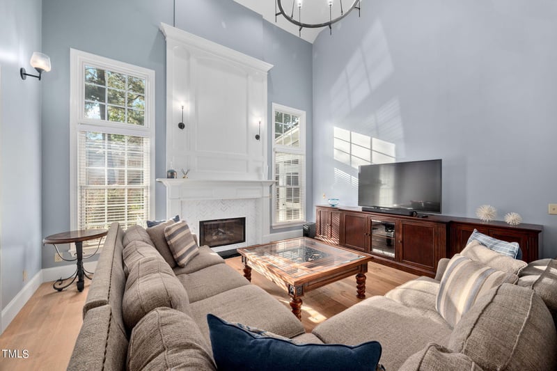 201 Turquoise Creek Dr, Cary, NC 27513
