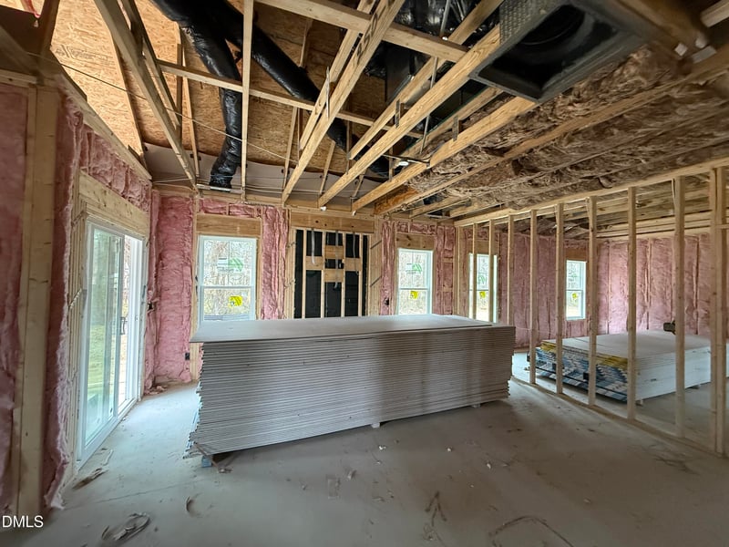 201 Tuskeegee Dr, Smithfield, NC 27577