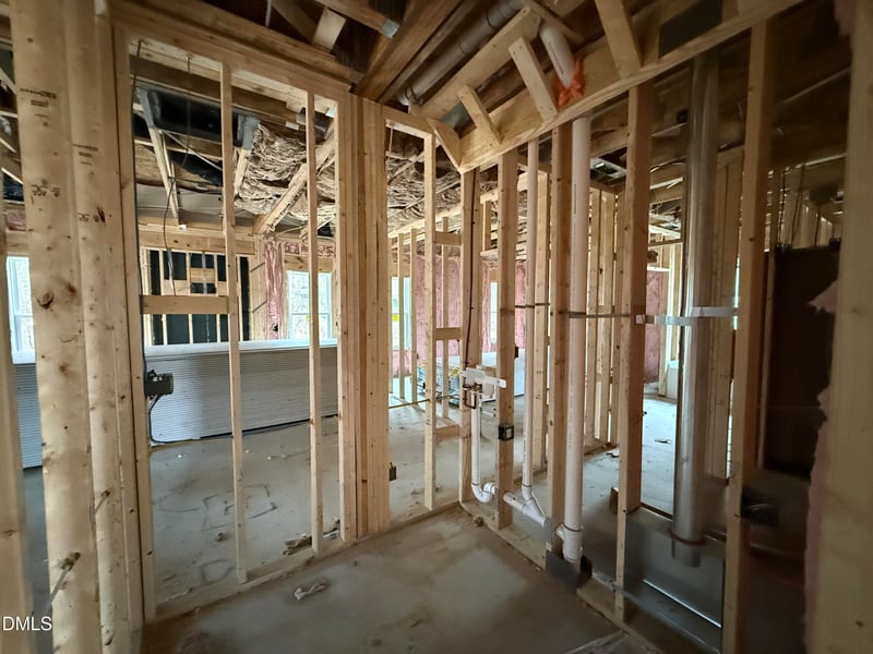 201 Tuskeegee Dr, Smithfield, NC 27577