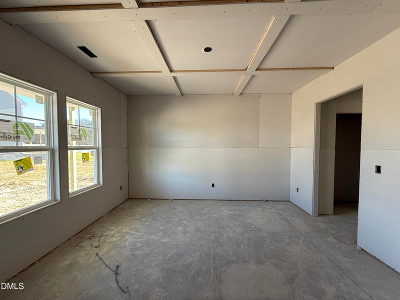 201 Tuskeegee Dr, Smithfield, NC 27577