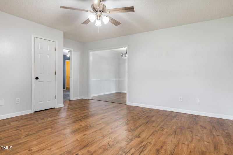 201 Twin Creeks Dr, Goldsboro, NC 27530