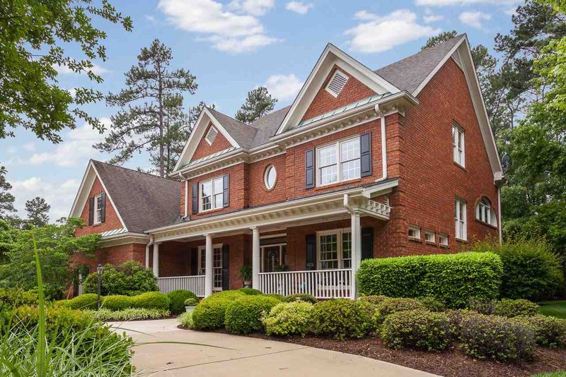 201 Tynemouth Dr, Cary, NC 27513