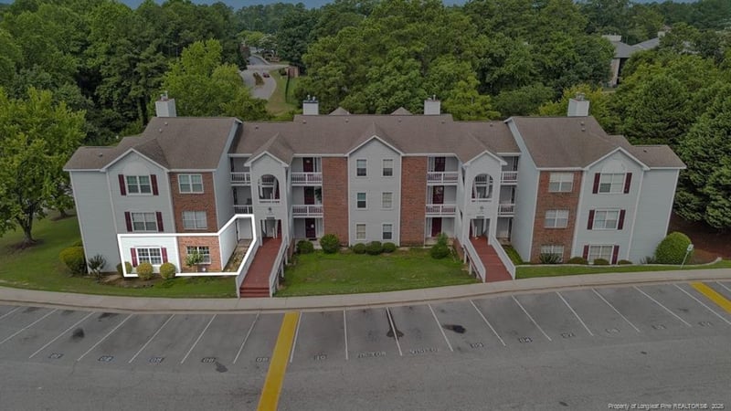 201 Waterdown Dr #1, Fayetteville, NC 28314