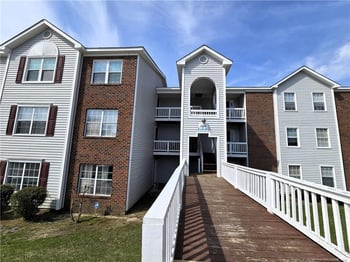 201 Waterdown Dr #1, Fayetteville, NC 28314