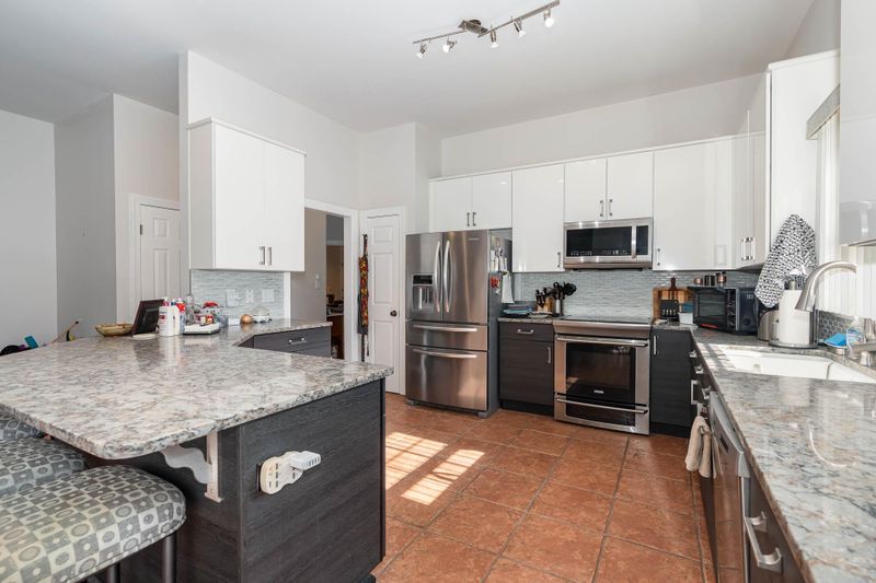 201 Wedgemere St, Cary, NC 27519