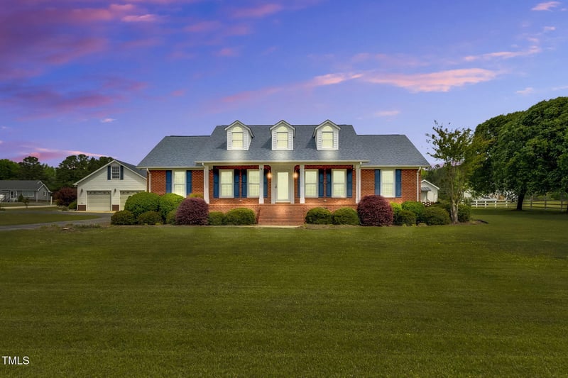 201 Wendy Pl, Benson, NC 27504