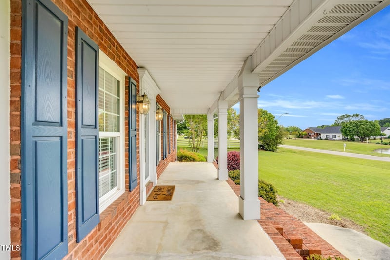 201 Wendy Pl, Benson, NC 27504